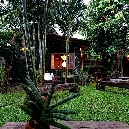 Cabinthai Mae Chaem Buitenkant foto